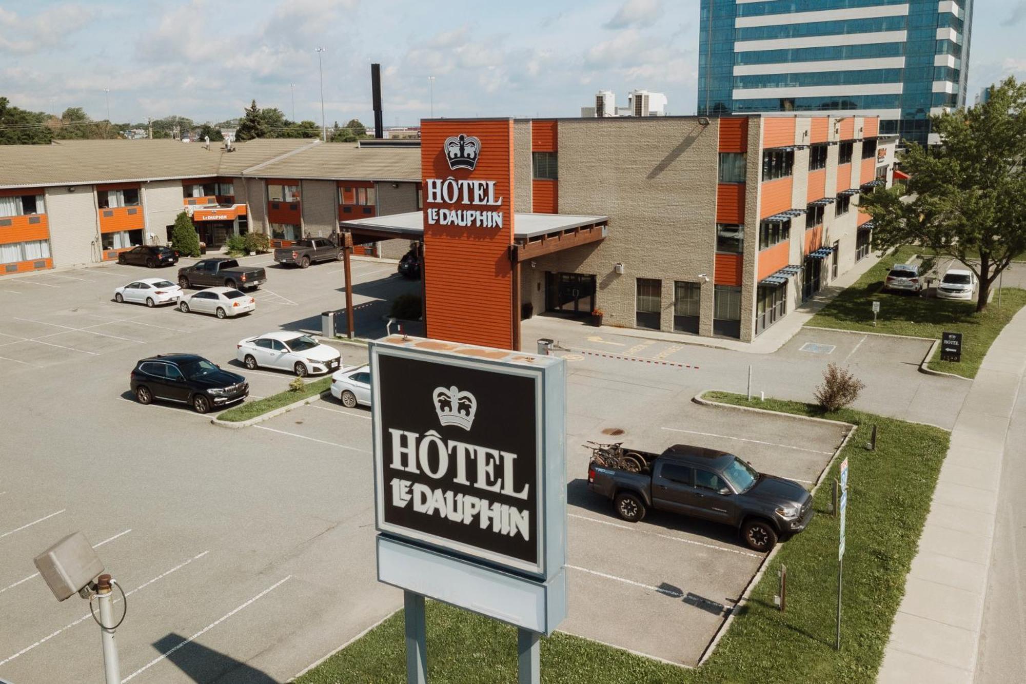 Hotel Le Dauphin St-Hyacinthe Saint-Hyacinthe Zewnętrze zdjęcie